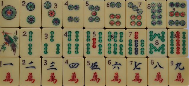 Mahjong ivory hi-res stock photography and images - Alamy